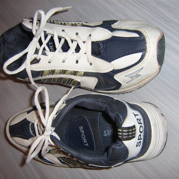 Ladies Dark Blue and White Running Shoe $5.00 AS AN ADD ON - Picture 1 of 2